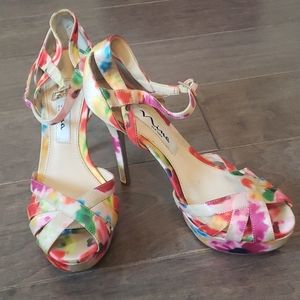 Nina Floral Fabric Print Stillettos size 5.5
